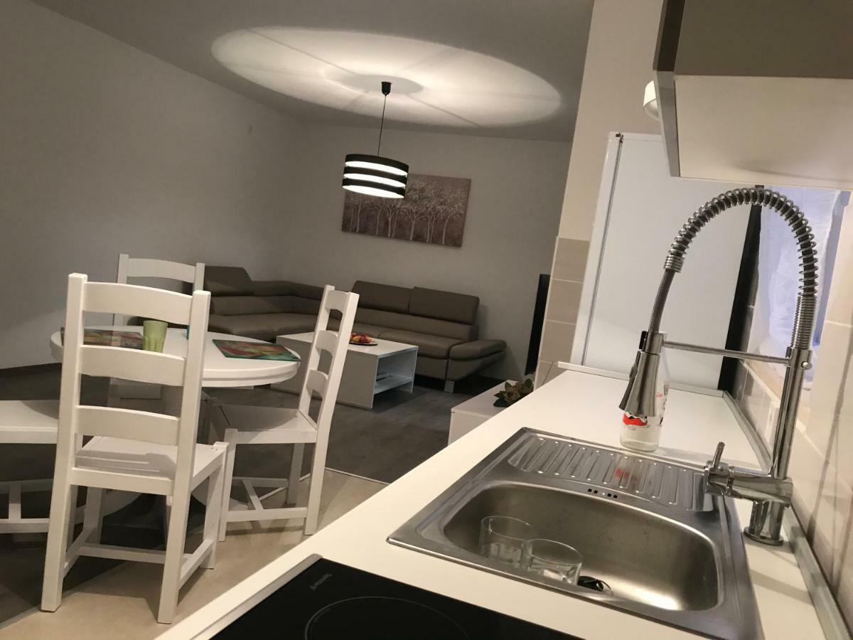 Apartments M&E Mokošica 외부 사진